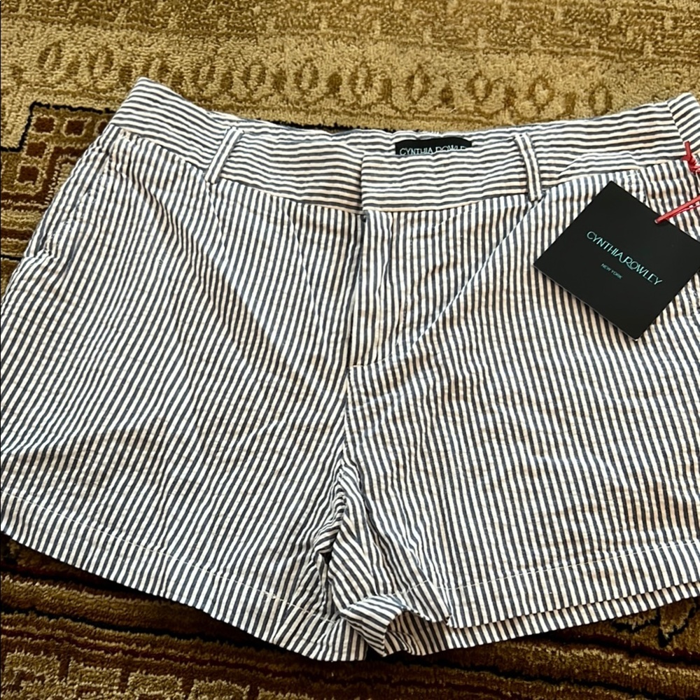 Cynthia Rowley Black and White shorts